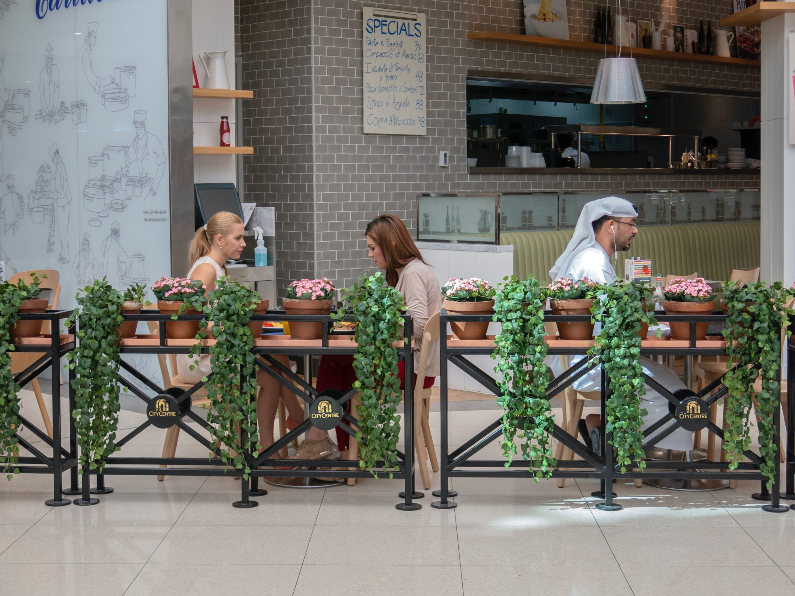 restaurant in Dubai